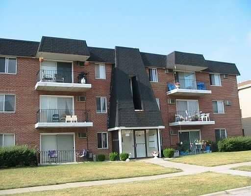 1st image of 12900 Crestbrook Ct #12