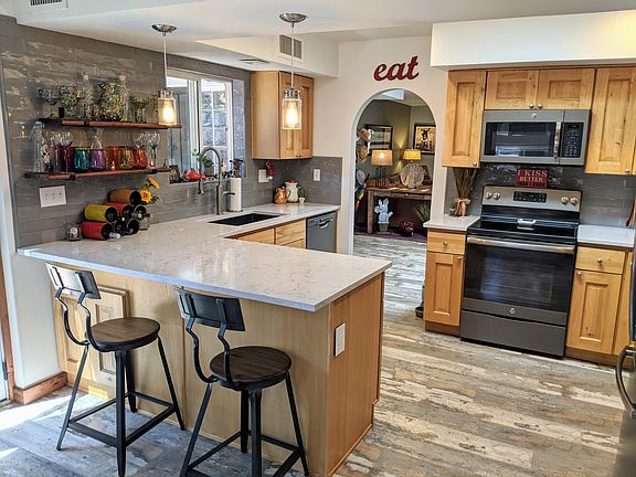 5th image of this home