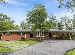 11105 Emack Rd, Beltsville, MD 20705