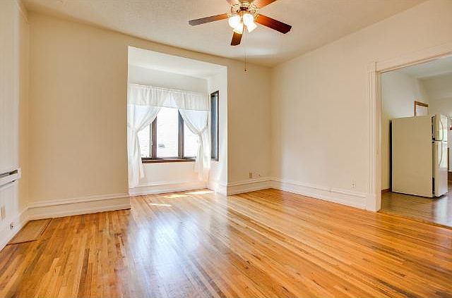 1st image of 901 Margaret St #2