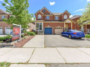 27 Rotunda St, Brampton, ON L6X5E5