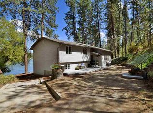 14626 W Lenette Ln, Nine Mile Falls, WA 99026