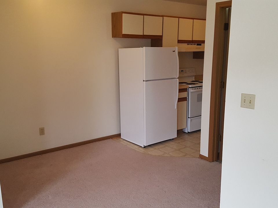 Grand Port 465473 W Grand Ave Port Washington WI Zillow