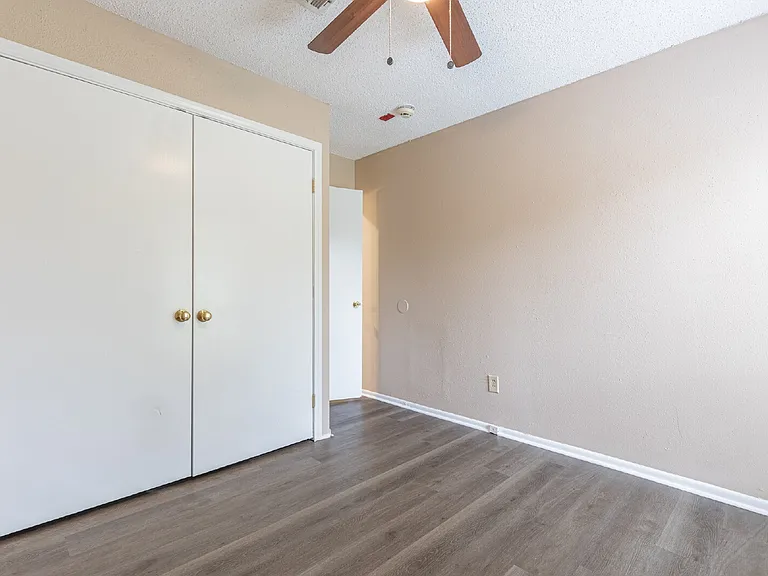 5814 Pineway St — Photo 17