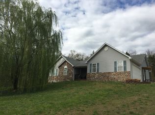 224 Cedar Vly, Villa Ridge, MO 63089