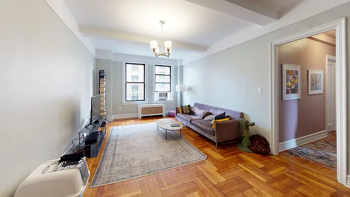 Rented by Bond New York | media 28