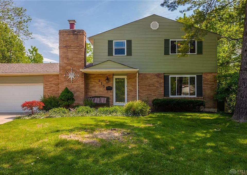 1st image of 215 Bellecrest Ct