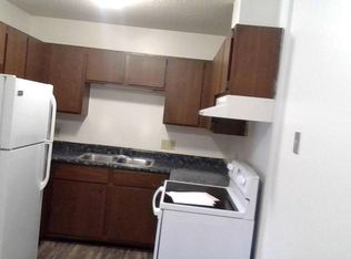 815 Grand St SE APT 5, Chatfield, MN 55923