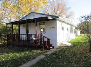 704 7th Ave NE, Brainerd, MN 56401