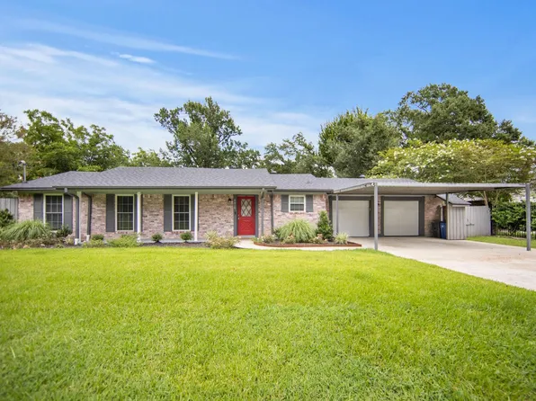8810 Seber Dr, Tomball, TX 77375
