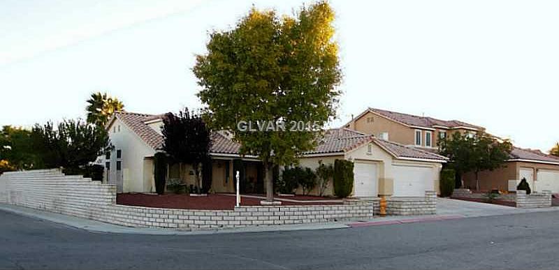 1st image of 817 Stable Glen Dr