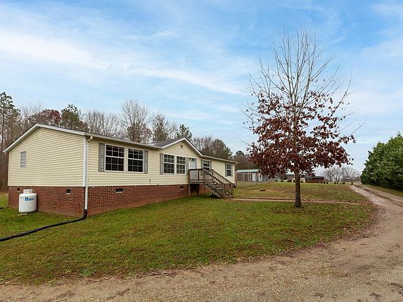 3rd image of 4706 Mills Ln