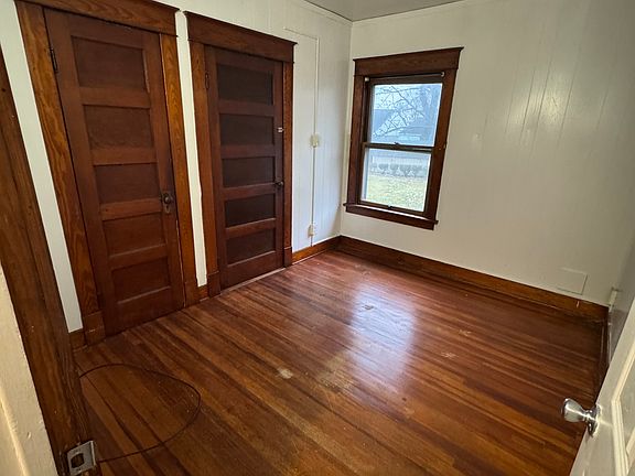 4th image of 1759 Avenue B #1