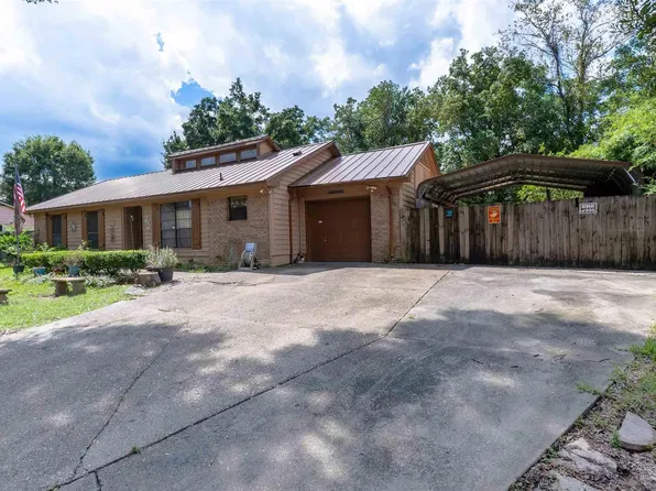 7751 Coronet Dr, Pensacola, FL 32514