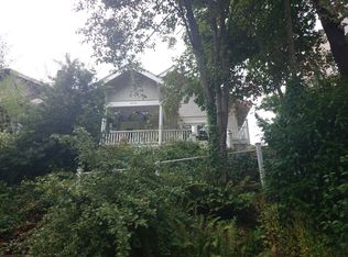 2115 42nd Ave SW, Seattle, WA 98116