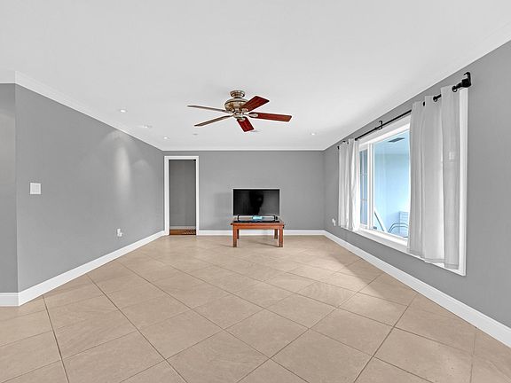 5th image of 1418 NE 57th Street