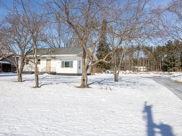 1005 University Ave, Colfax, WI 54730