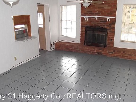 3rd image of 4812 Rolling Stone Ave