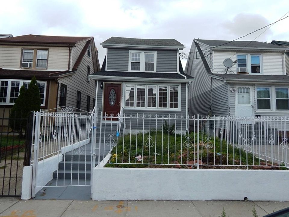 1st image of 9051 208th St
