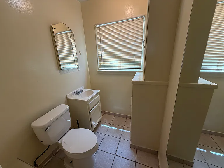 3472 Flower St #C — Photo 10