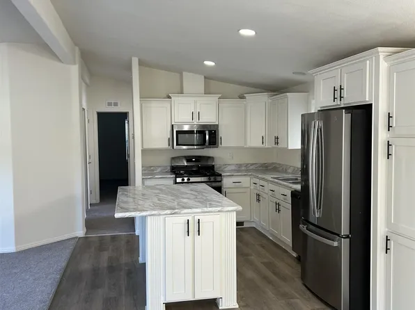 22899 Byron Rd #88, Crestline, CA 92325