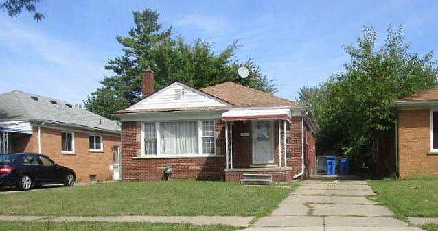 2nd image of 6936 Colonial St