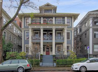 2058 NW Flanders St #4-2, Portland, OR 97209