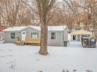 2805 Sheridan Ave, Des Moines, IA 50310