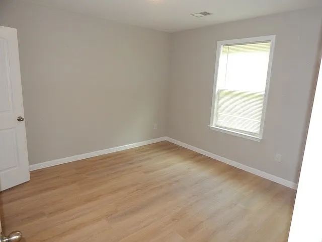 415 Laurel Grove Ct — Photo 14