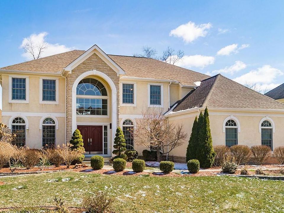 1st image of 9823 Archer Ln