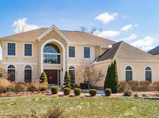 9823 Archer Ln, Dublin, OH 43017