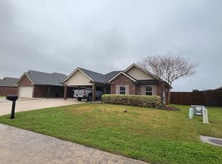 328 Landmark Dr, Raceland, LA 70394