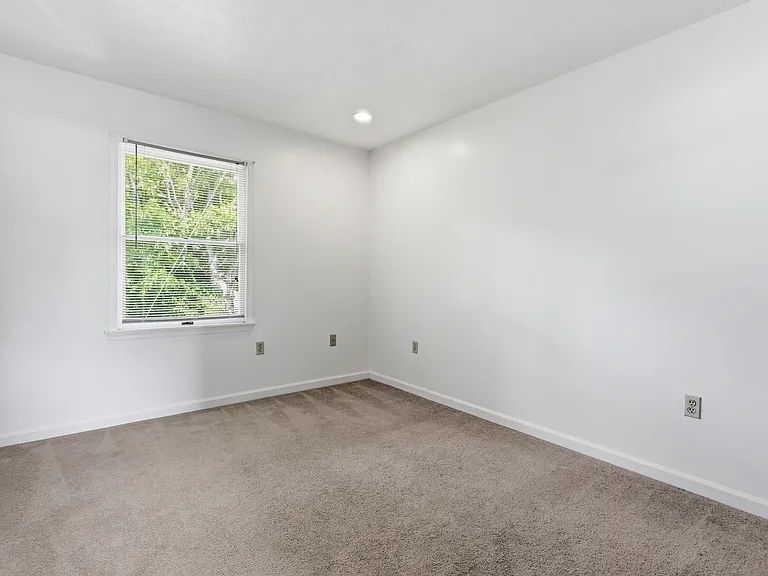 830 Locust St #6 — Photo 11