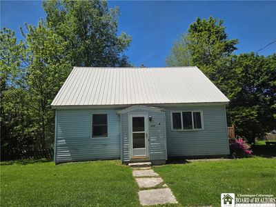 123 Pearl St, Springville, NY, 14141