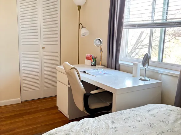 205 Kent St, Brookline, MA