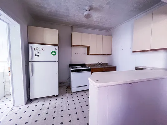 Rented by Voro New York | media 25