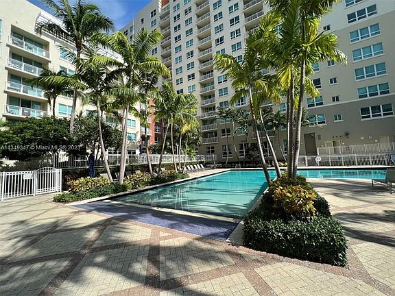 2nd image of 2000 N Bayshore Dr APT 1604