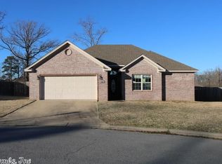 3015 Red Hawk Cv, Alexander, AR 72002