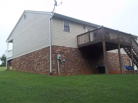 2nd image of 332 Smoketree Ln