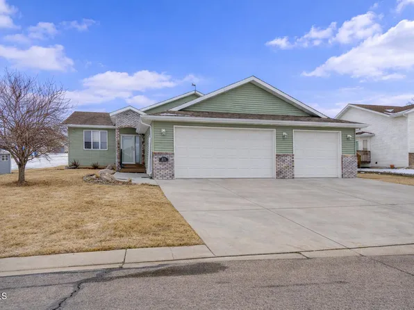 3125 Wisconsin Dr, Bismarck, ND 58503