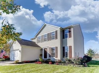 1144 Evadell Dr, Lewis Center, OH