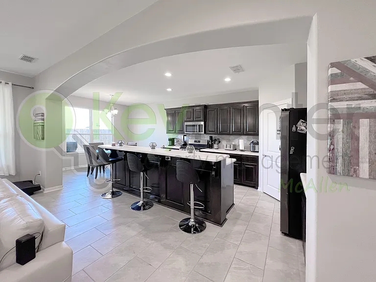 4708 Ensenada Ave — Photo 15