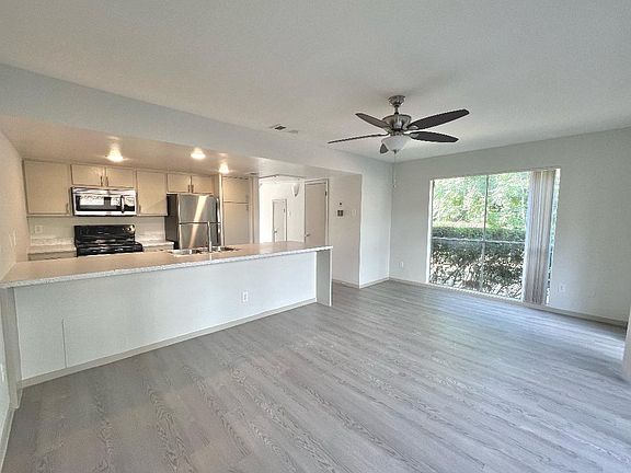 2nd image of 1382 Winding Brook Cir #141