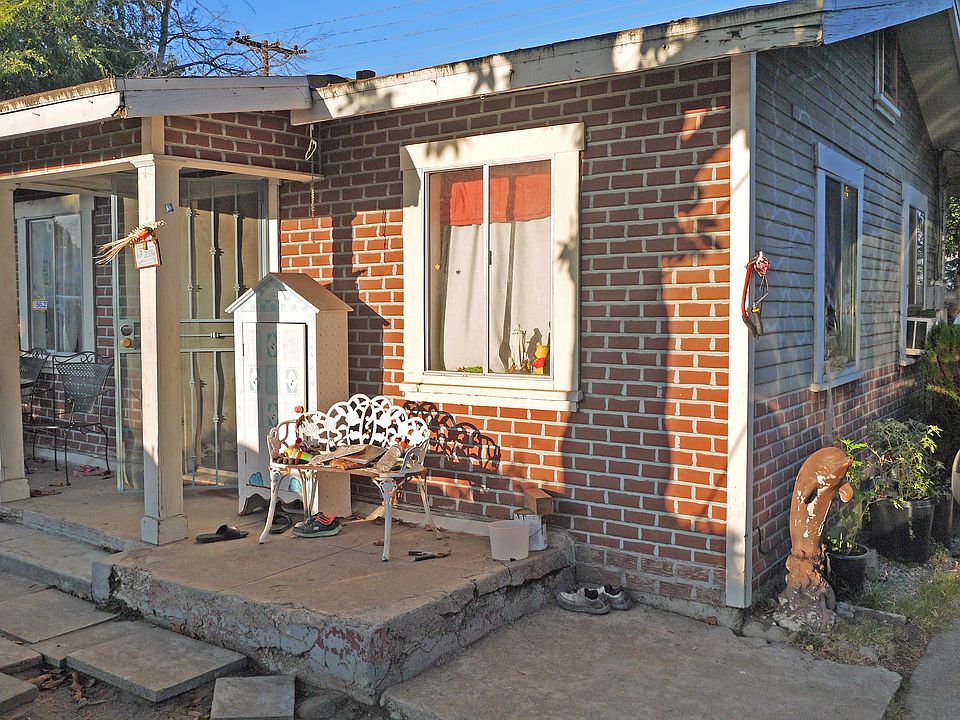 1st image of 462 Raymond Dr