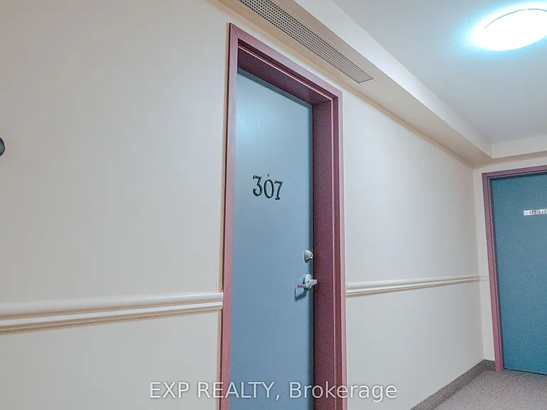 90 Aspen Springs Dr #307 — Photo 24