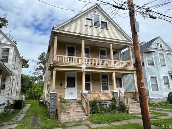 1524 High St, Utica, NY 13501