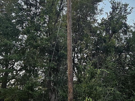 4th image of 30 Cherry Cir