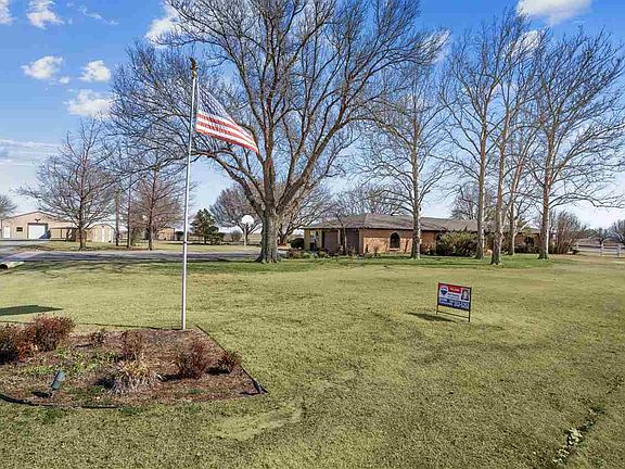 2nd image of 7502 SW Lake Unity Dr