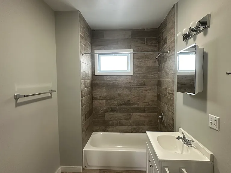 624 Dixwell Ave #1 — Photo 12