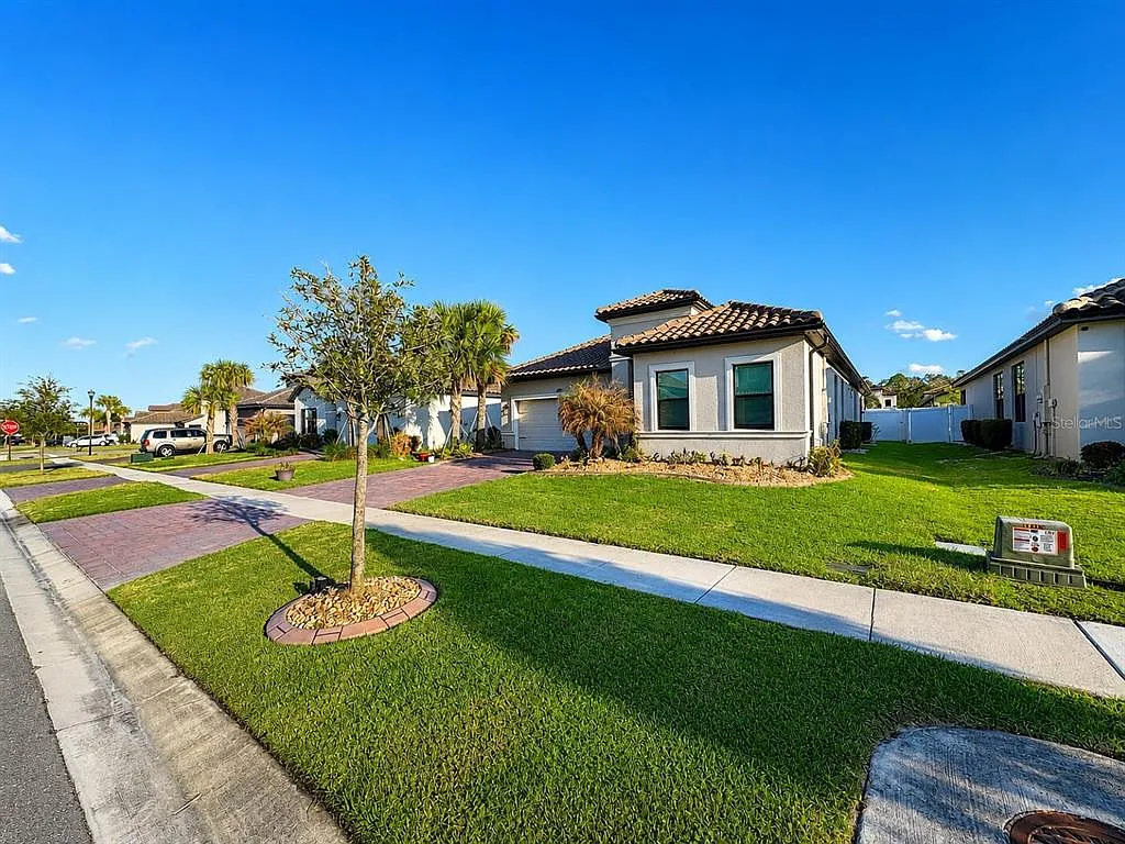 Building Photo - 1710 Goblet Cove St